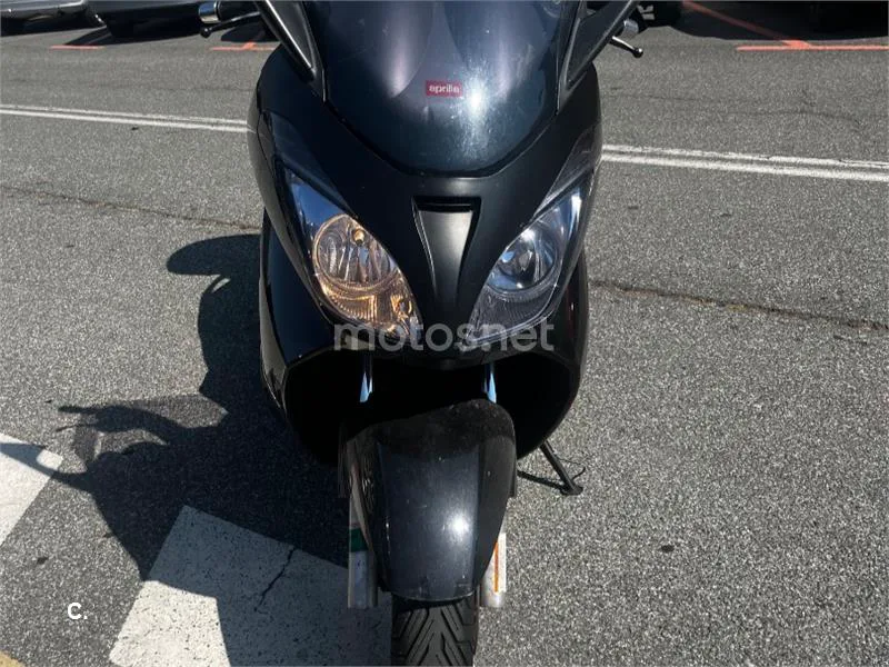 Aprilia Atlantic 300 - Vista 1