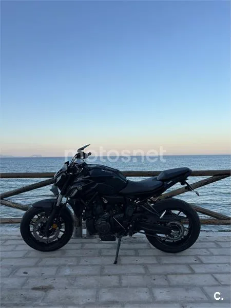 Yamaha MT-07 - Vista 1