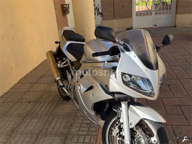 Suzuki Bandit 650S 3000 € 2004 Salamanca - 1