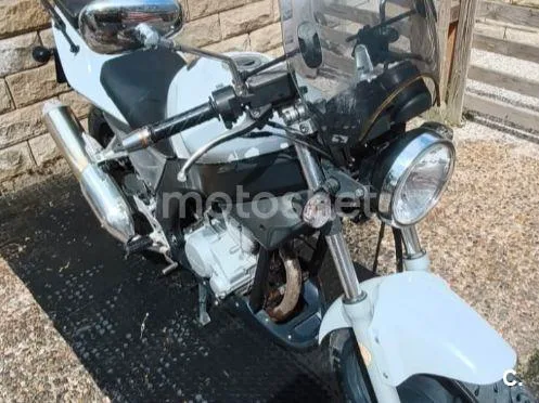 Daelim Roadwin 125R FI 1200 € 2014 Barcelona - 1