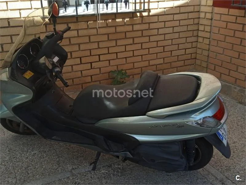 Yamaha Majesty 400 1700 € 2005 Jaén - 1