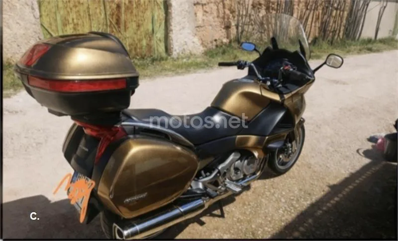 Honda NT700V Deauville - Vista 1