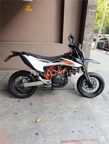 KTM 690 SMC R 8300 € 2019 Barcelona - 1