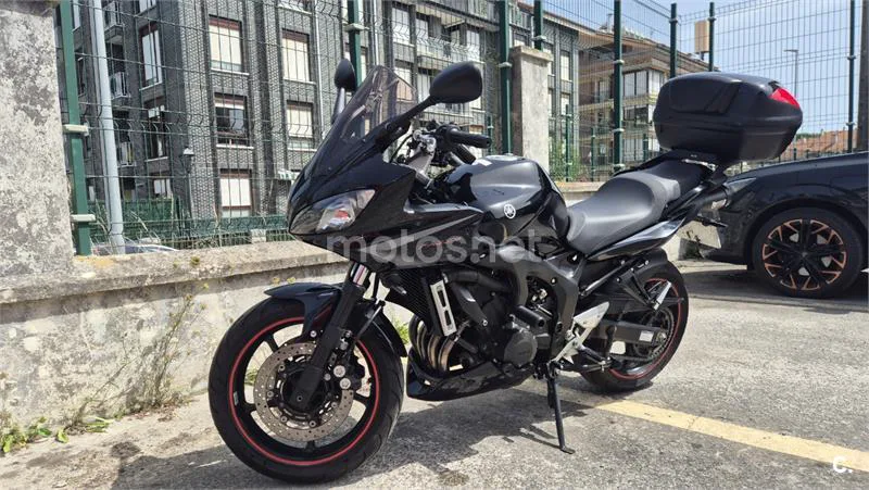 Yamaha FZ6 Fazer S2 - Vista 1