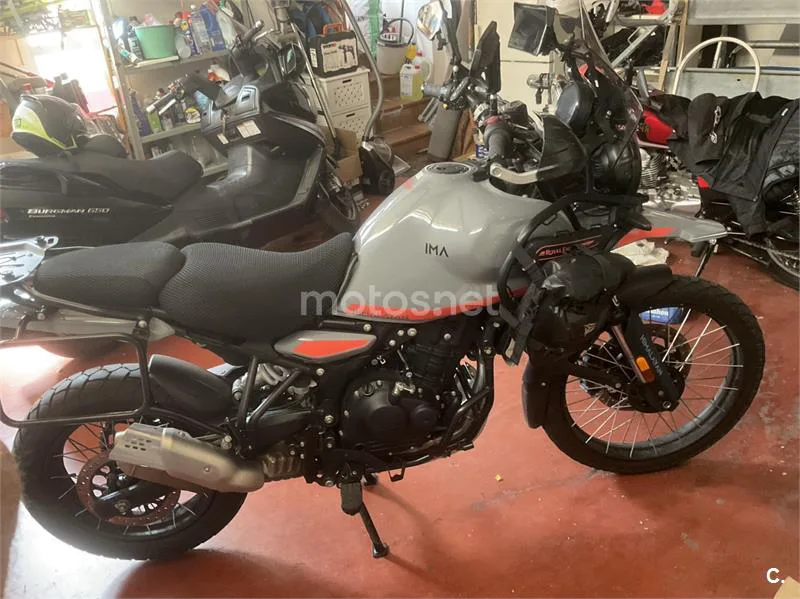 Royal Enfield Himalayan 410 4850 € 2024 Madrid - 1