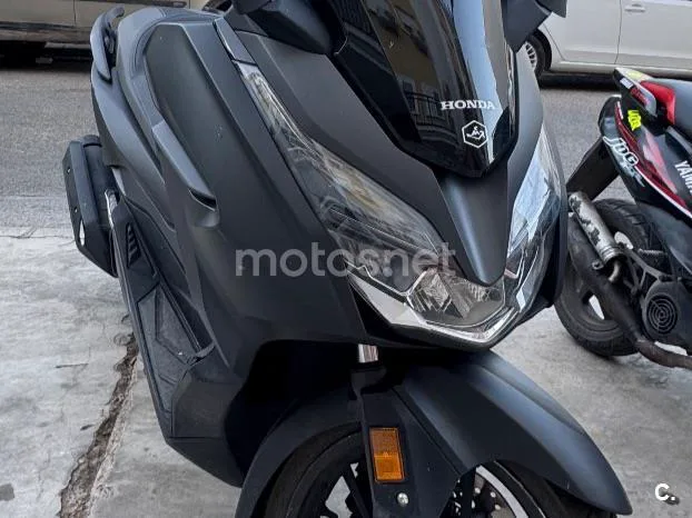 Honda Forza 125 4090 € 2020 Sevilla - 1