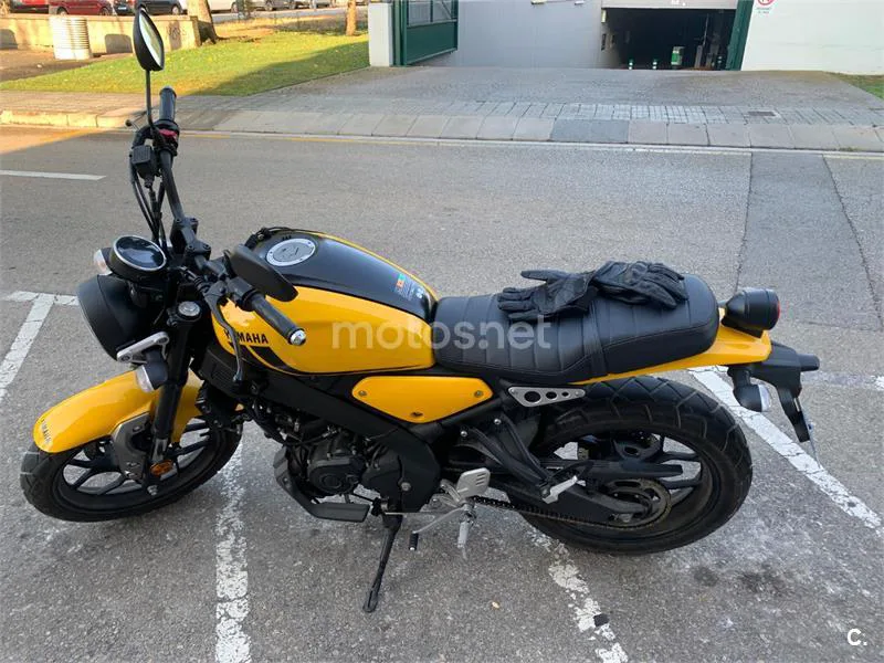 Yamaha XSR125 - Vista 1