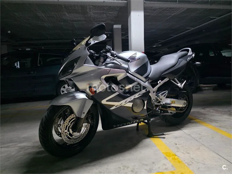 Honda CBR600F 3699 € 2007 Madrid - 1