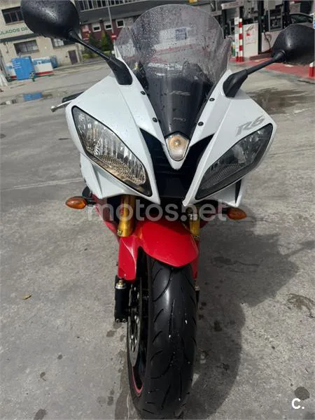 Yamaha YZF-R6 - Vista 1