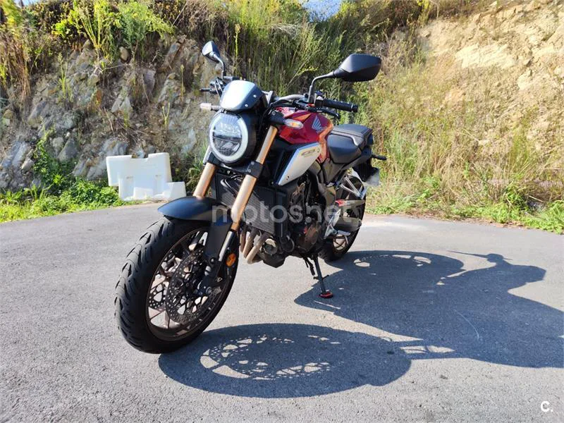 Honda CB650R - Vista 1