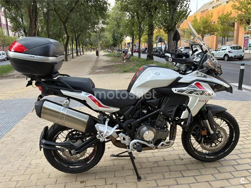 Benelli TRK 502 - Vista 1