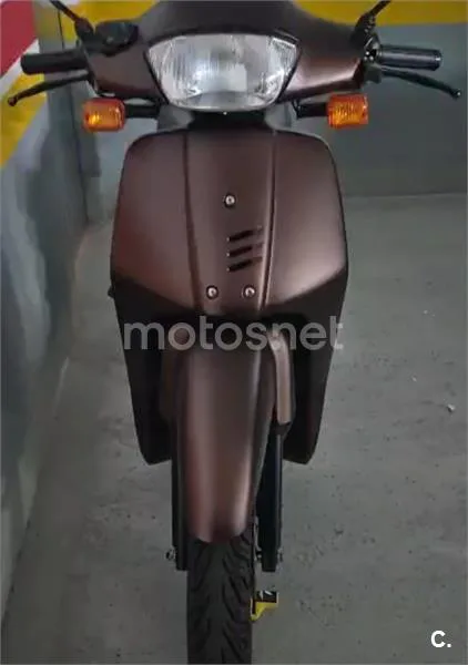 Honda SH50 2500 € 2001 Ourense - 1