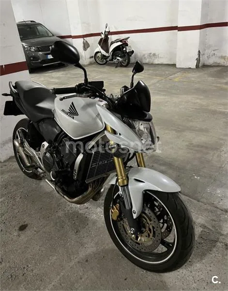 Honda CB600F Hornet - Vista 1