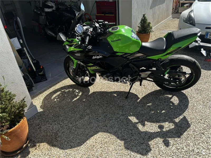 Kawasaki Ninja 650 - Vista 1
