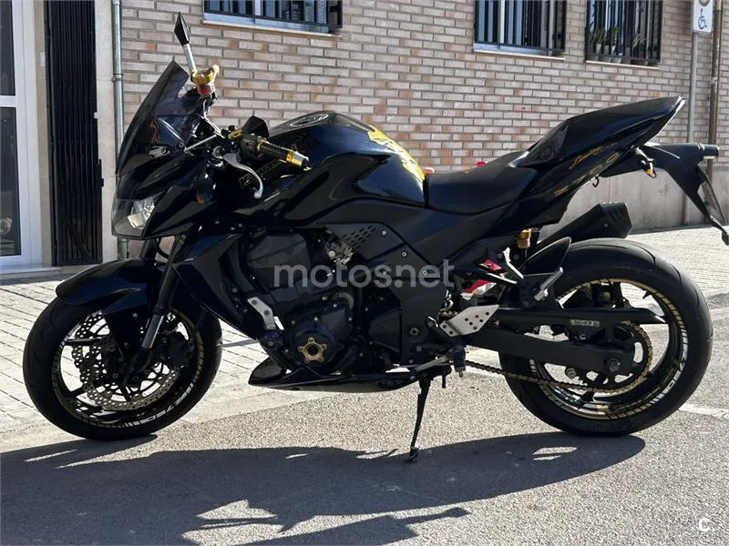 Kawasaki Z750 - Vista 1