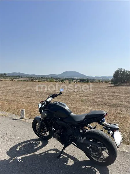 Yamaha MT-07 - Vista 1