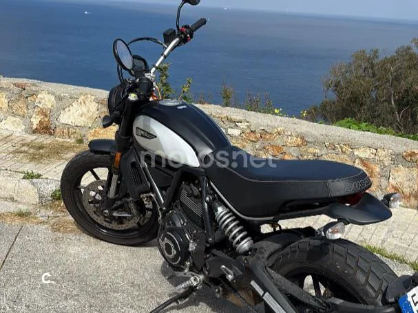 Ducati Scrambler - Vista 1