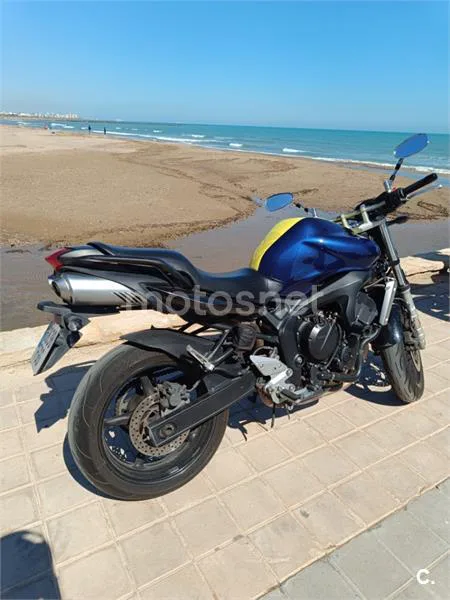 Yamaha FZ6 - Vista 1