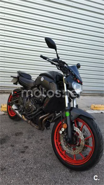 Yamaha MT-07 - Vista 1