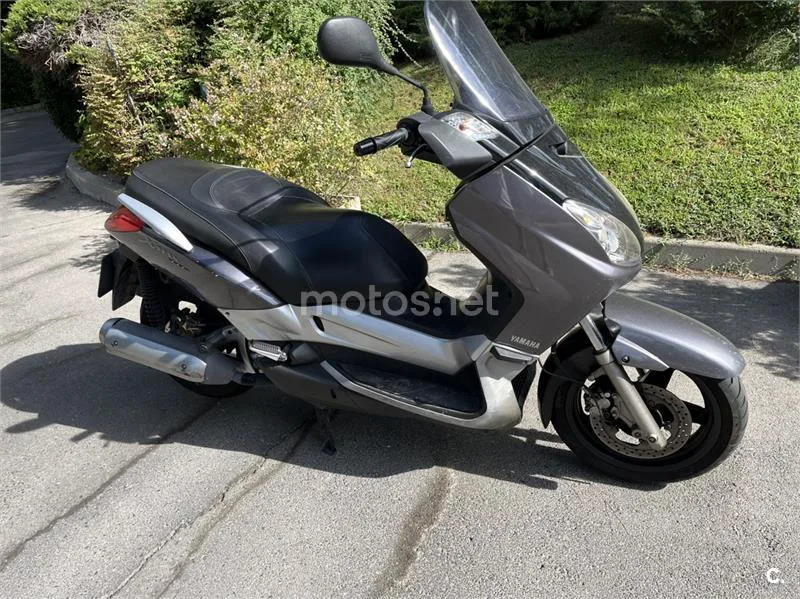 Yamaha XMAX 250 - Vista 1