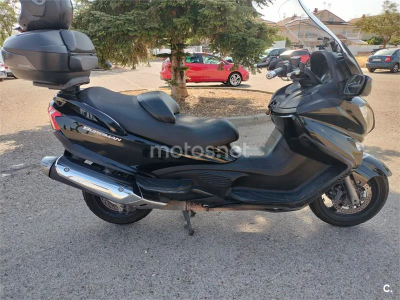 Suzuki Burgman 650 Executive 4000 € 2013 Guadalajara - 1