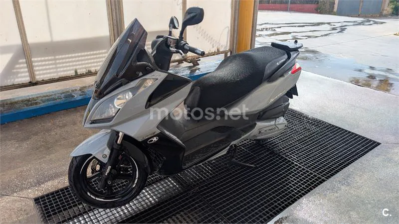 Kymco Super Dink 300 2500 € 2013 Málaga - 1