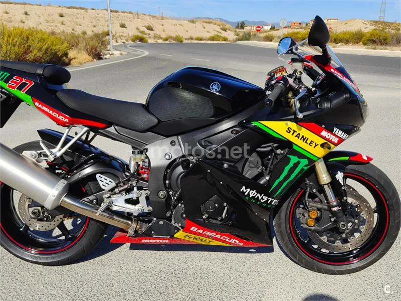 Yamaha YZF-R6 - Vista 1