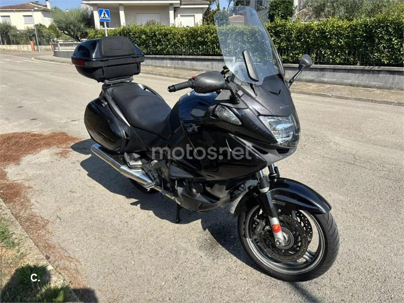 Honda NT700V Deauville - Vista 1