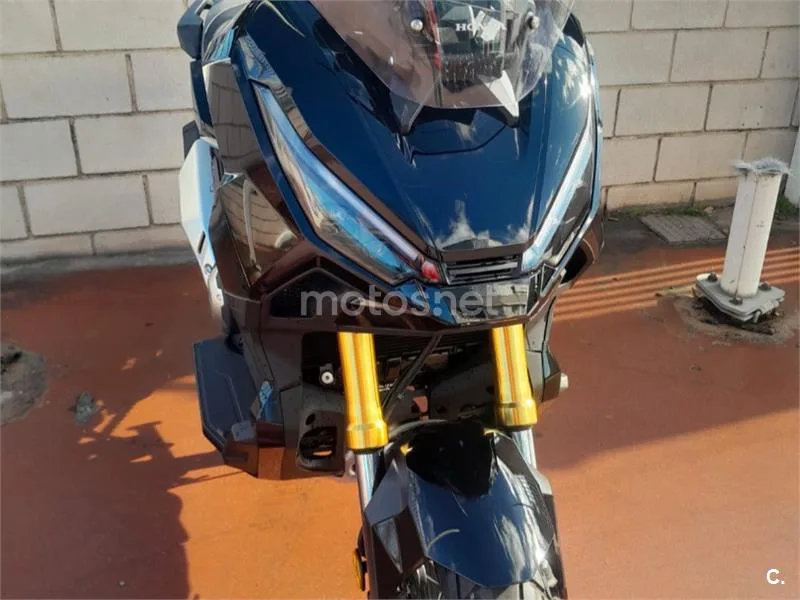 Honda X-ADV 10.795 € 2025 Alicante - 1