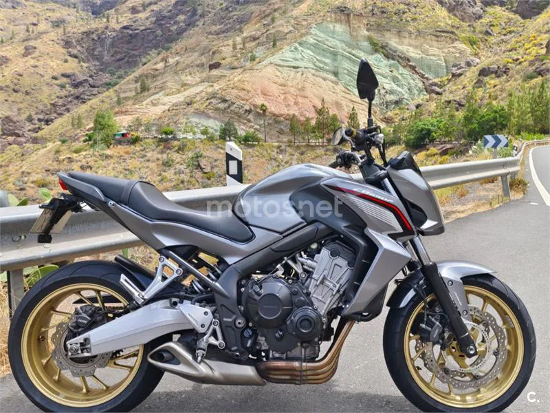 Honda CB650F - Vista 1