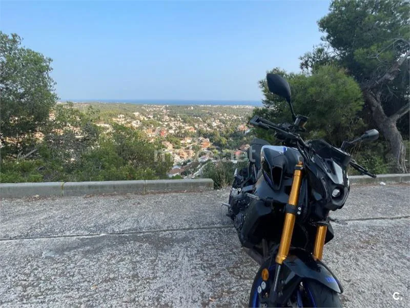 Yamaha MT-09 - Vista 1