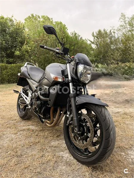 Suzuki GSR600 - Vista 1