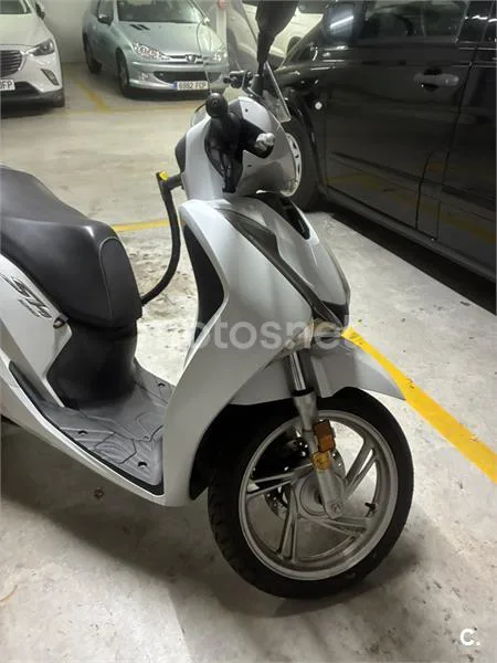 Honda SH125i - Vista 1