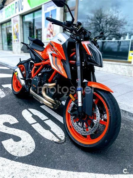 KTM 1290 Super Duke R - Vista 1