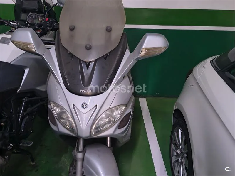 Piaggio X9 250 - Vista 1