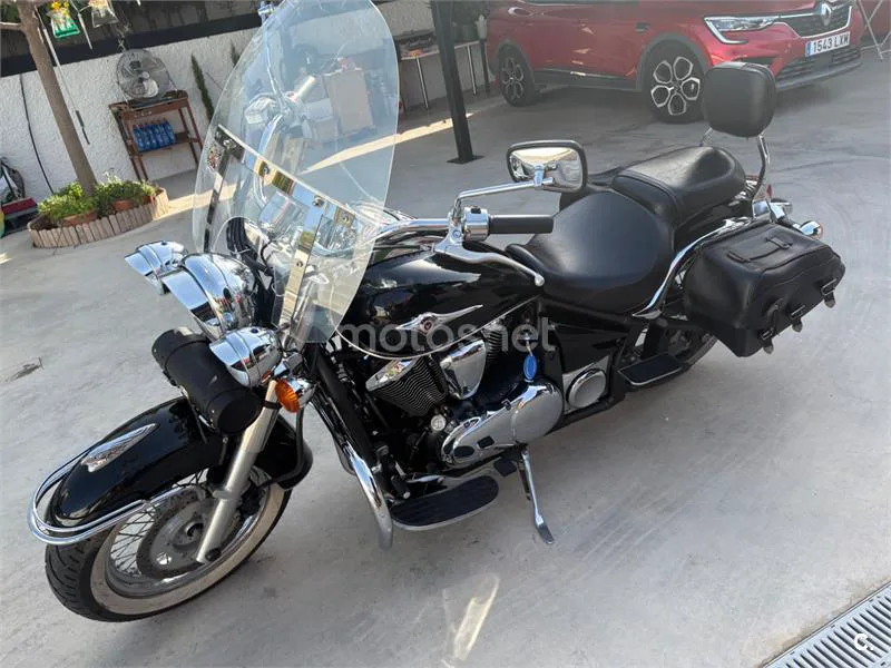 Kawasaki VN900 Custom - Vista 1