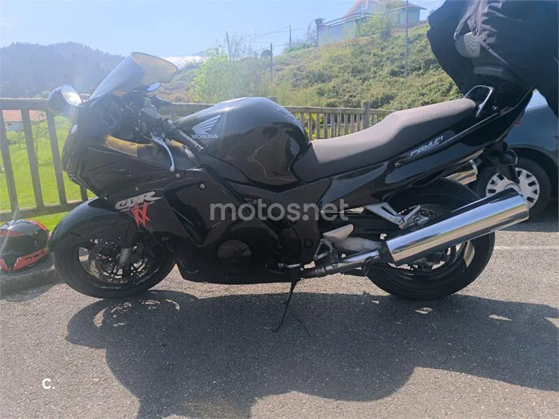 Honda CBR1100XX Super Blackbird 3800 € 1997 Asturias - 1