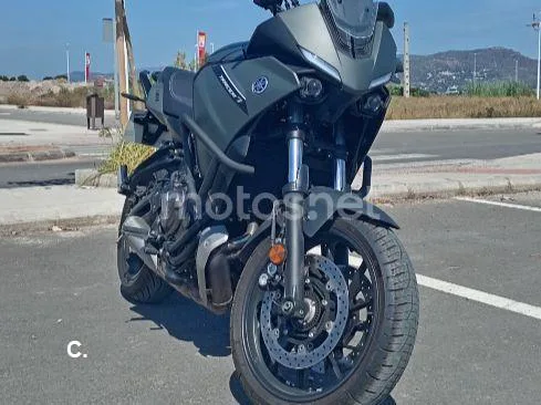 Yamaha Tracer 7 - Vista 1