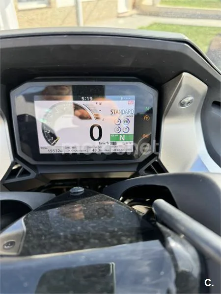 Honda Forza 750 - Vista 1