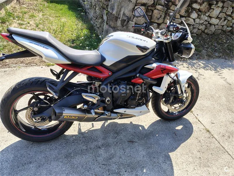 Triumph Street Triple R 4999 € 2014 Bizkaia - 1
