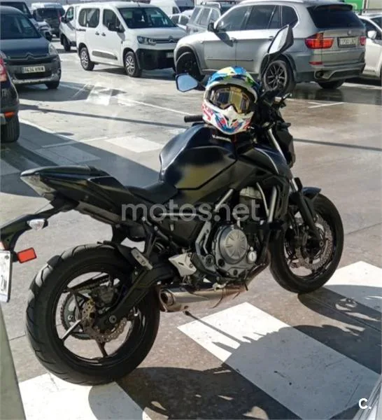 Kawasaki Z650 - Vista 1