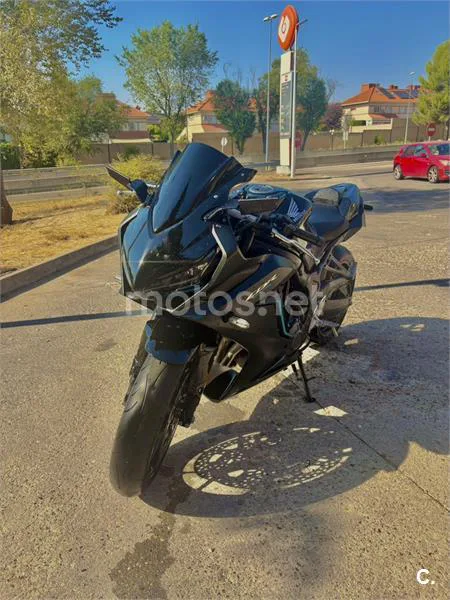Honda CBR650R 8250 € 2023 Madrid - 1