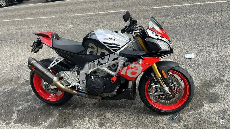 Aprilia Tuono V4 1100 Factory - Vista 1