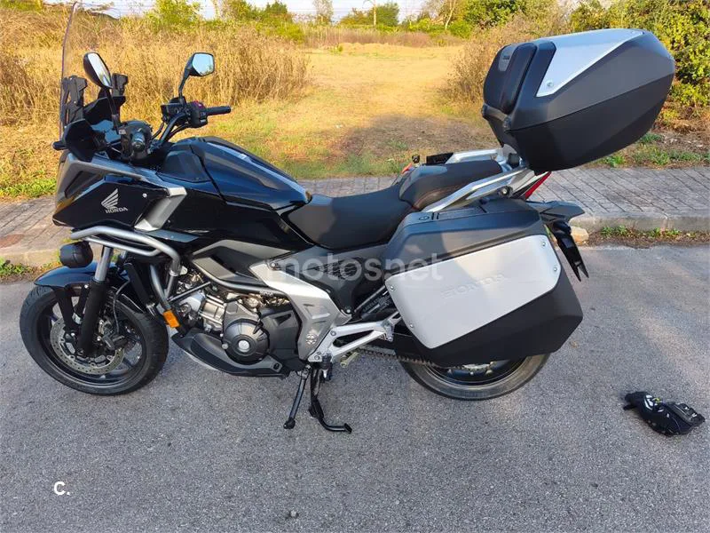 Honda NC750X - Vista 1