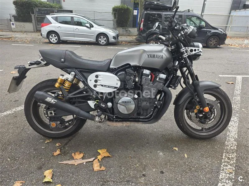 Yamaha XJR1300 - Vista 1