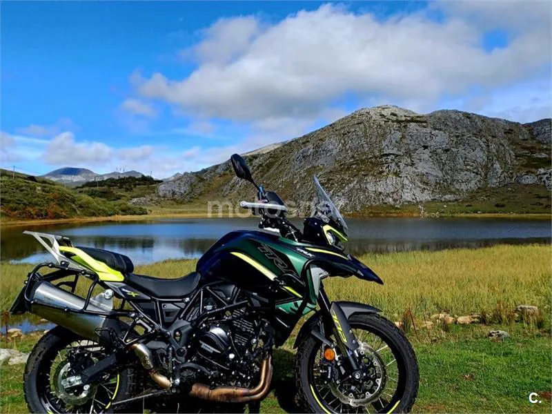 Benelli TRK 702 X - Vista 1