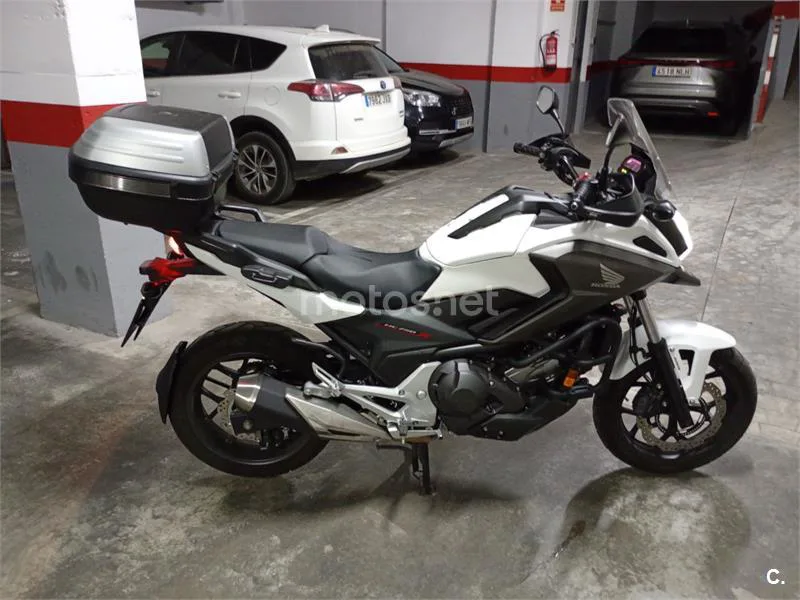 Honda NC750X - Vista 1