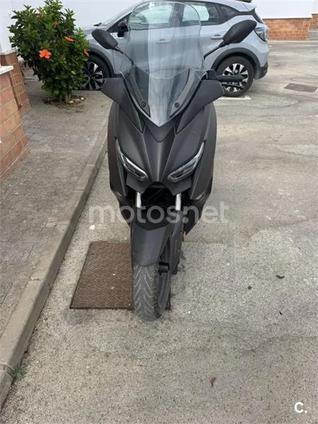 Yamaha XMAX 125 - Vista 1