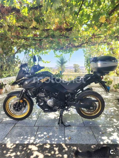 Suzuki V-Strom 650XT 5900 € 2020 Badajoz - 1