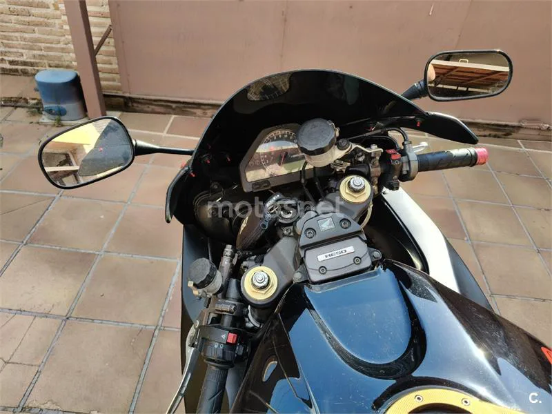 Honda CBR1000RR Fireblade 5500 € 2006 Madrid - 1